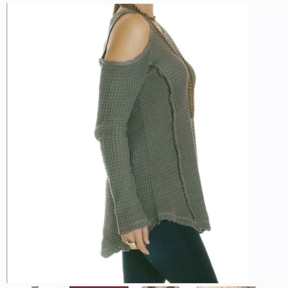 💜 Elan cold shoulder sweater 💜 - Picture 2 of 8